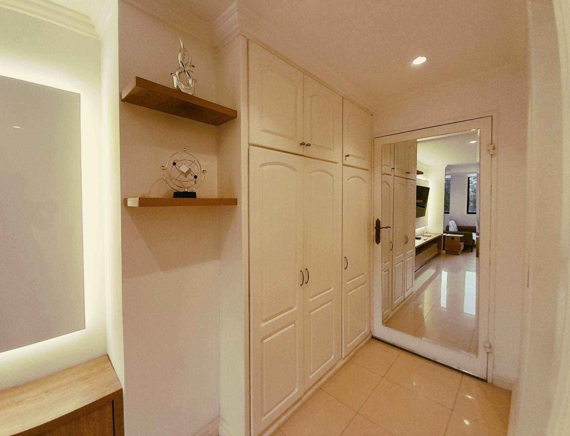Elegante Suite Privada En Cuenca - Parqueo Incluido Esterno foto