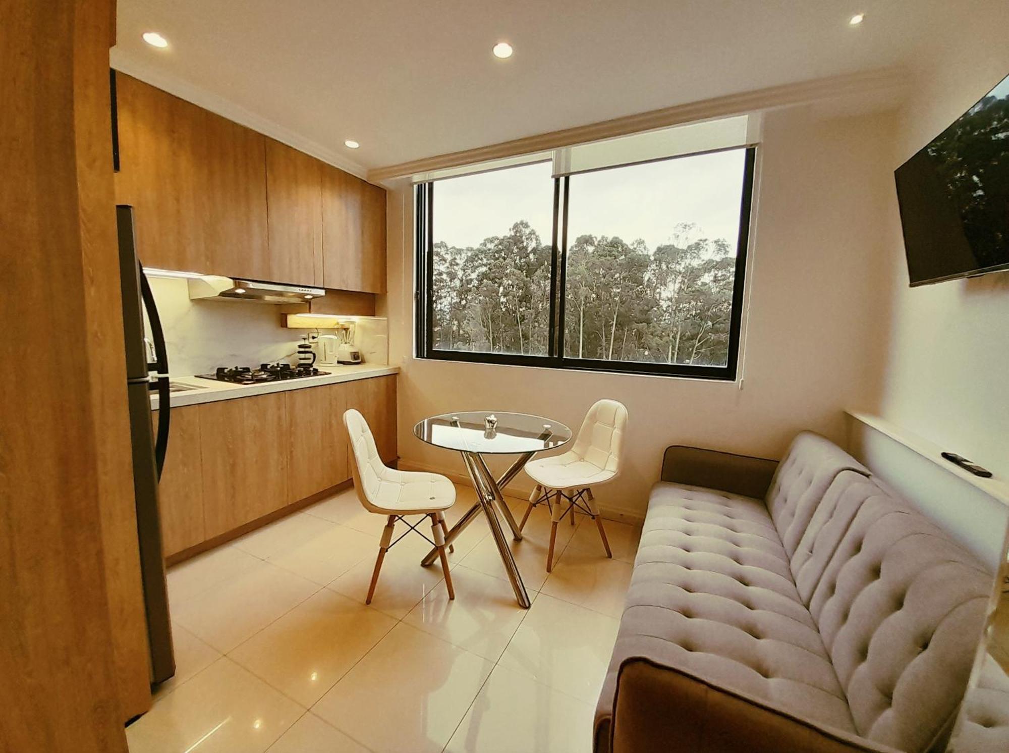 Elegante Suite Privada En Cuenca - Parqueo Incluido Esterno foto